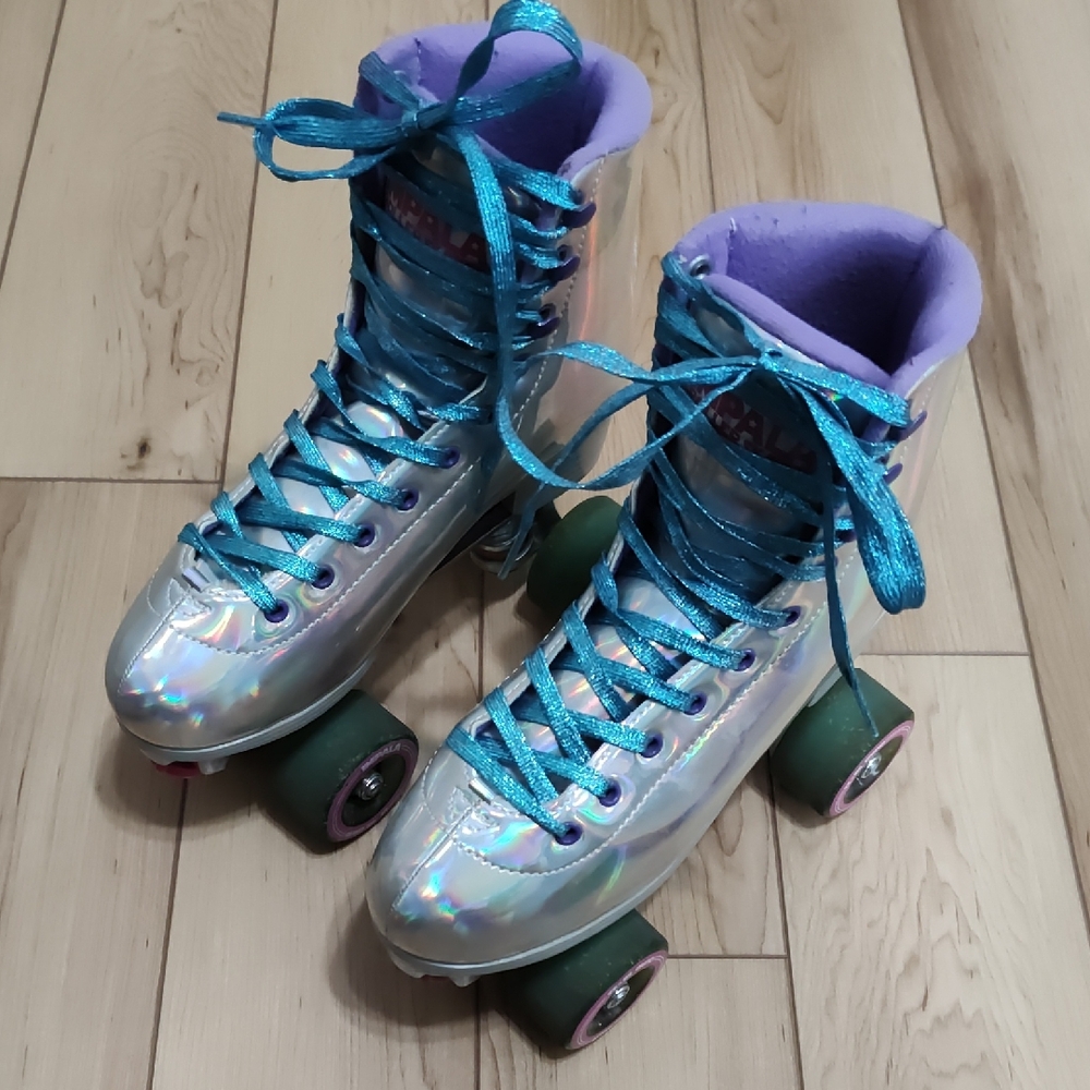 Impala Holographic Roller Skates with Blue Laces pink rollers size 7